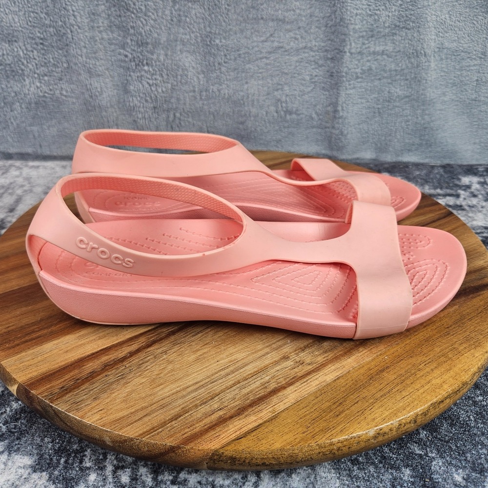 Crocs Serena Sandals Women Size 7 Pink Slip On Open Toe Iconic Comfort Slingback